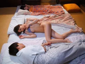 ở nhà một mình, gặp phải tên trộm biến thái