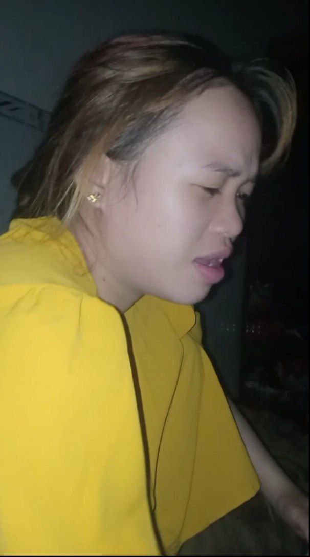 Hot girl nổi tiếng ở trường, người tôi thầm yêu lại bị bắt nạt như vậy